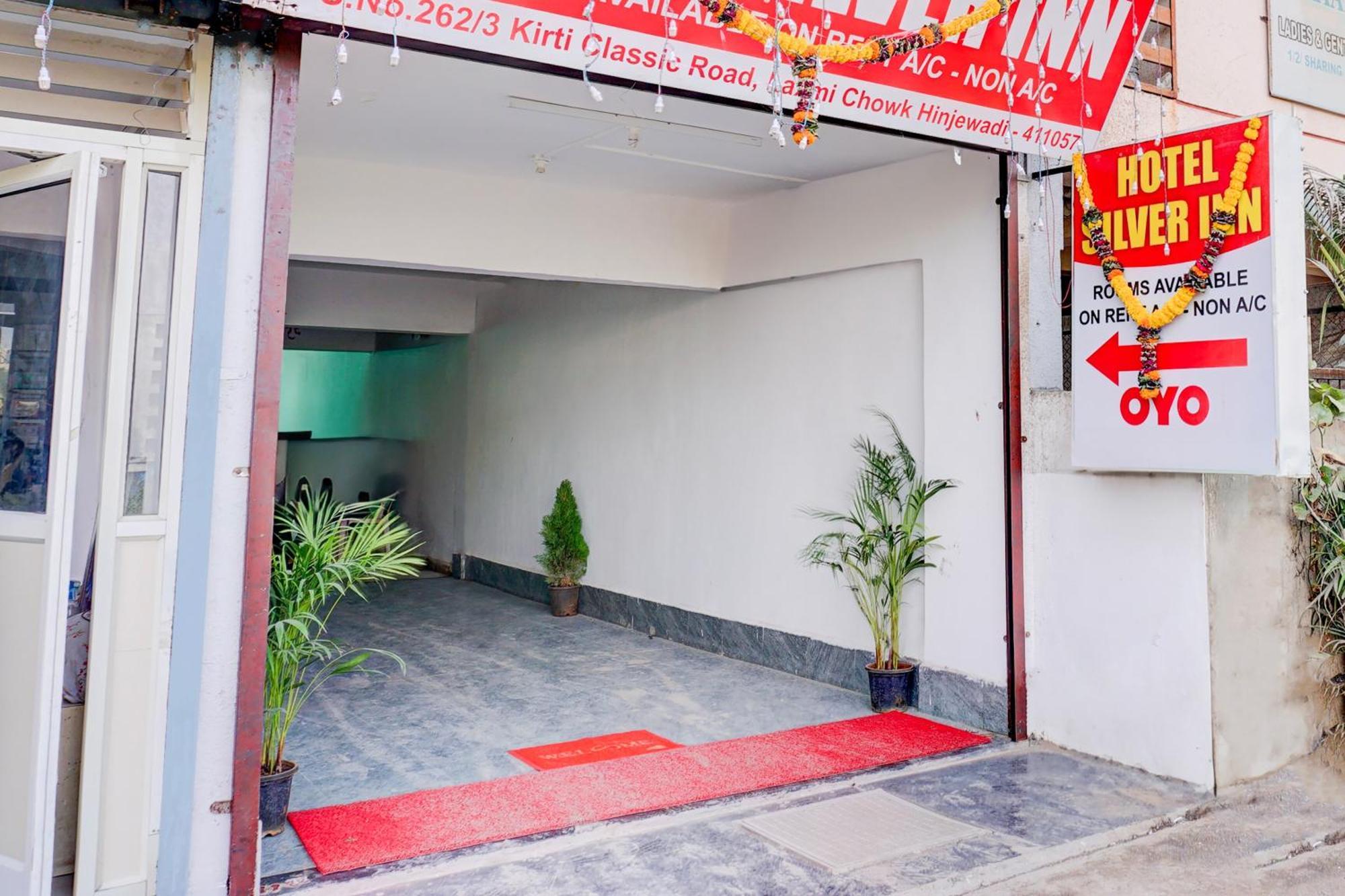 Hotel O Silver Inn Hinjawadi Exterior photo